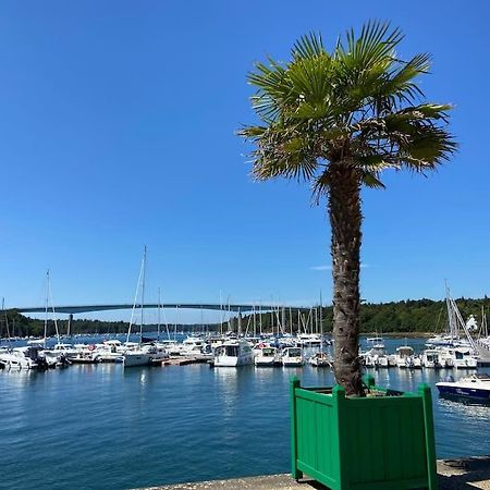 Les Planches , Bel Appartement En Bord De Mer Benodet Exterior photo